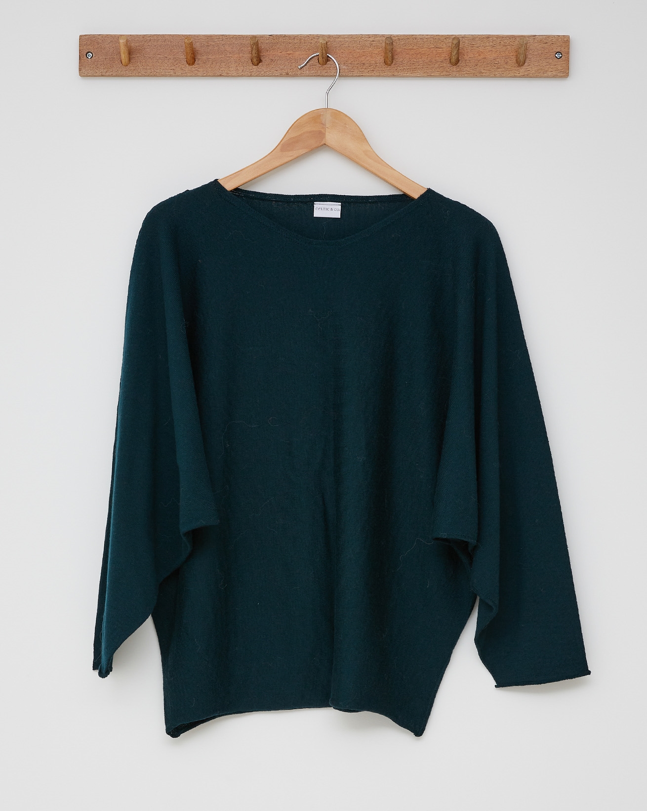 2468-fine knit batwing jumper - size small - forest green -.jpg