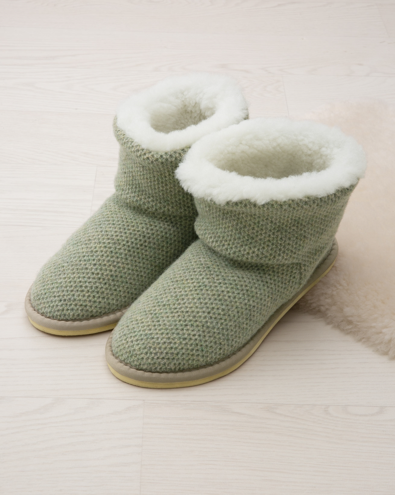 Ladies' Sheepskin Slippers | Women's Sheepskin Slippers | Celtic & Co